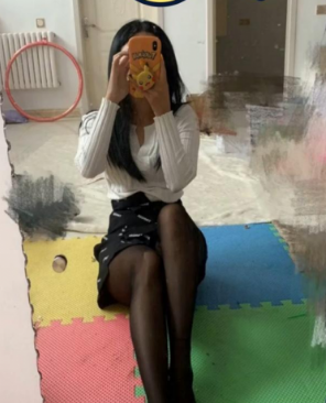 丝袜高跟制服诱惑